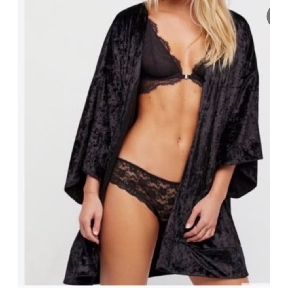 Free‎ People Intimately Crushed Velvet Kimono Robe XS Comfy Bohemian Hippie